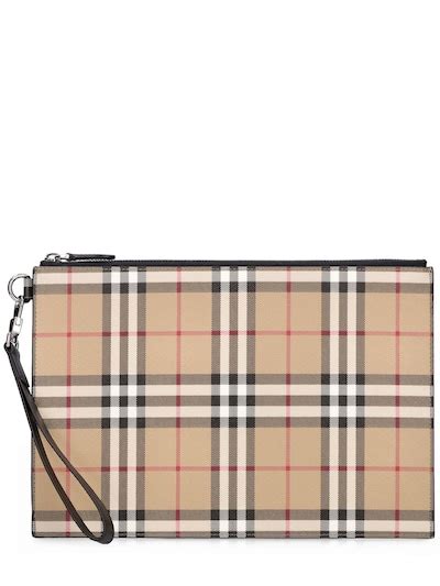 busta burberry|burberry store online.